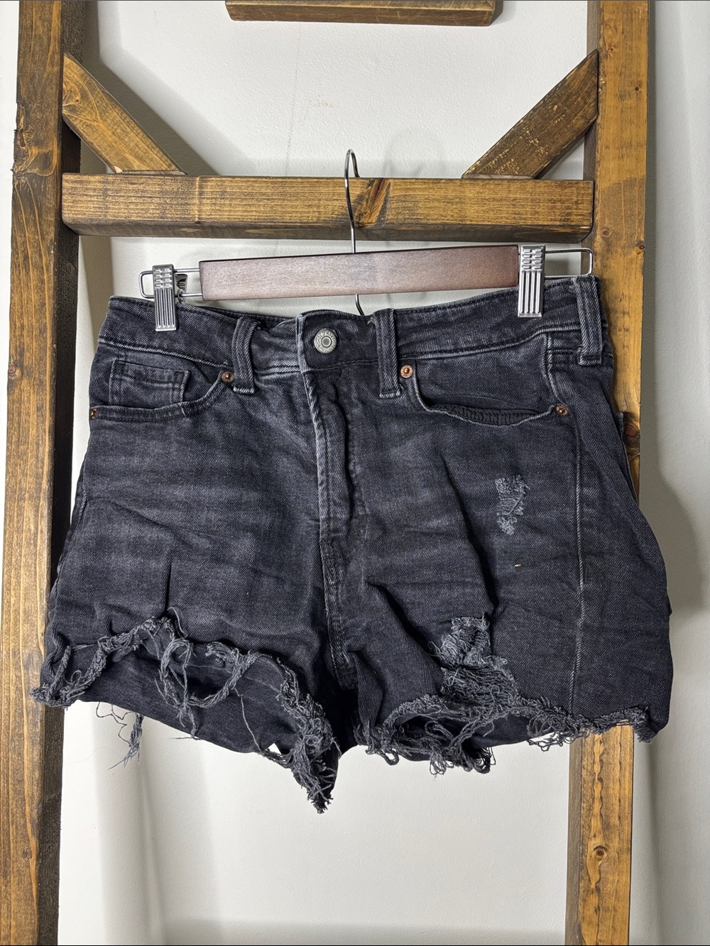 Old Navy Black High Rise Distressed Denim Jean Cut Off Shorts Size 6